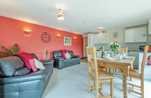 Woolland Apartment | 2 bedroom accommodation in Blandford Forum