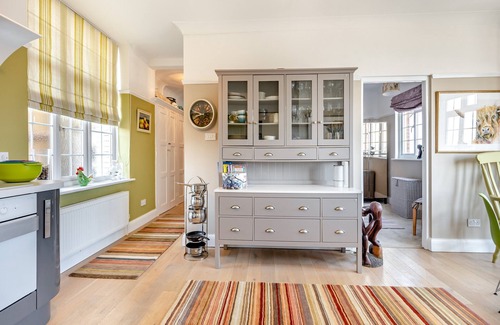 Bexhill-on-Sea Cottage | 2 bedroom accommodation in Bexhill-on-Sea