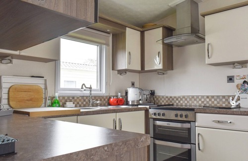 Clacton-on-Sea Cottage | 2 bedroom accommodation in Clacton-on-Sea