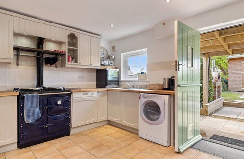 Haverfordwest Cottage | 2 bedroom accommodation in Mathry, near St Davids