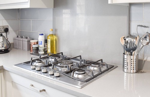 Robertsbridge Cottage | 2 bedroom accommodation in Robertsbridge, near Hastings