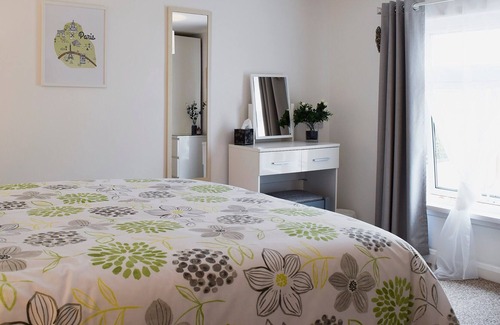 Kingsley Holt Cottage | 2 bedroom accommodation in Kingsley Holt, near Cheadle