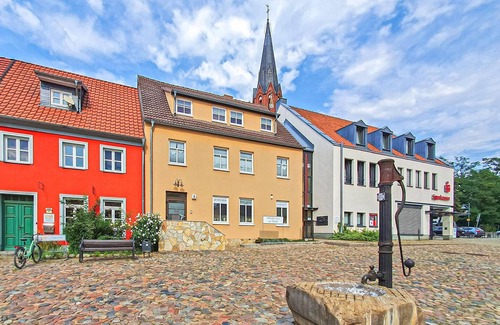 Burg Stargard Apartment | 2 bedroom accommodation in Burg Stargard