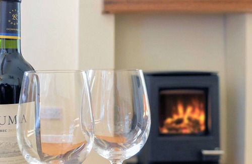 Penmachno Cottage | 2 bedroom accommodation in Penmachno, near Betws-y-Coed