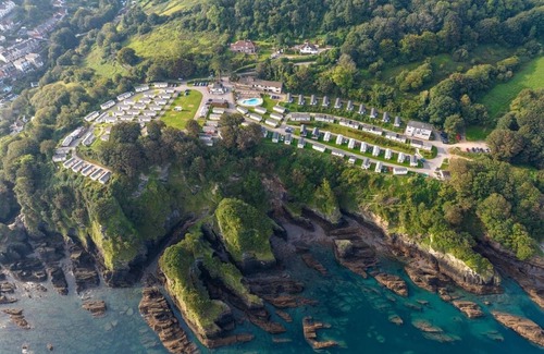 Berrynarbor Ski Chalet | 2 bedroom accommodation in Combe Martin