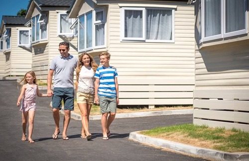 Berrynarbor Ski Chalet | 2 bedroom accommodation in Combe Martin