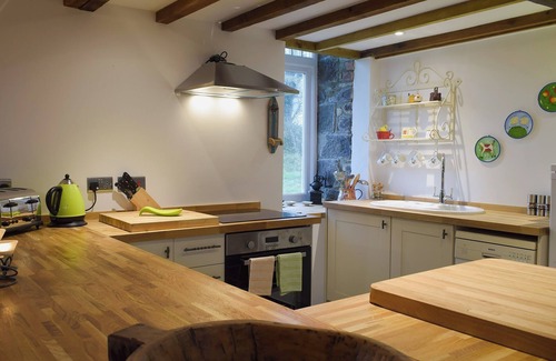 Haverfordwest Cottage | 2 bedroom accommodation in Mathry, near St Davids