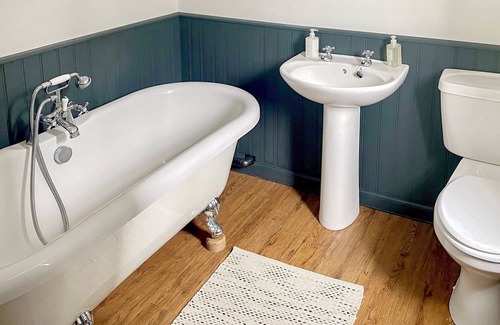 Much Wenlock Cottage | 2 bedroom accommodation in Much Wenlock, near Telford