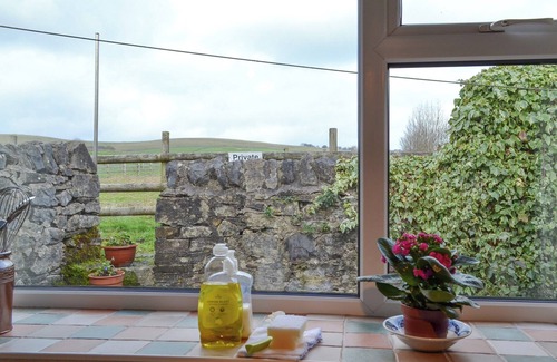 Peak District Cottage | 2 bedroom accommodation in Peak Forest, near Buxton