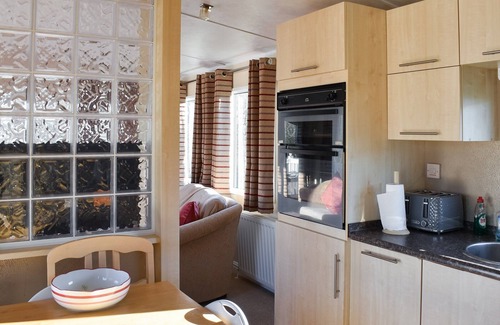 Cowes Cottage | 2 bedroom accommodation in Thorness Bay