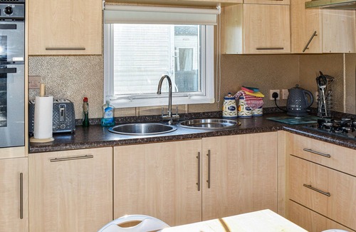 Cowes Cottage | 2 bedroom accommodation in Thorness Bay
