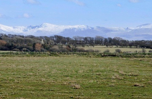 Caergeiliog Cottage | 2 bedroom accommodation in Caergeiliog, near Rhosneigr