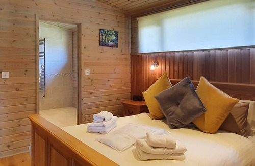 Hoptonheath Cabin | 2 bedroom accommodation in Hopton Heath, Craven Arms