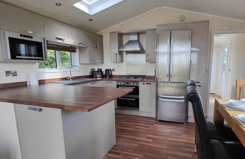 Swadlincote House | 2 bedroom accommodation in Oakthorpe, Swadlincote