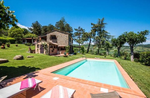 Capolona House | 2 bedroom accommodation in Capolona