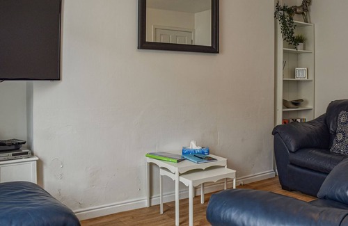 Port Talbot Cottage | 2 bedroom accommodation in Abergwynfi