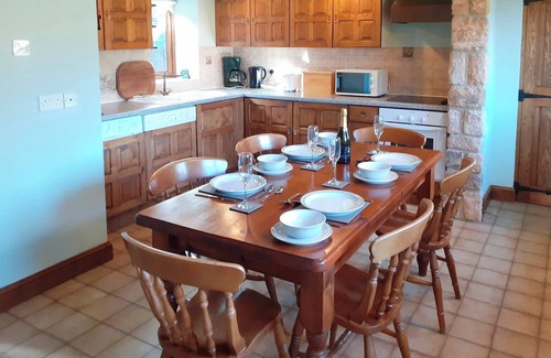Cauldon Low Cottage | 2 bedroom accommodation in Calton Moor, near Ashbourne