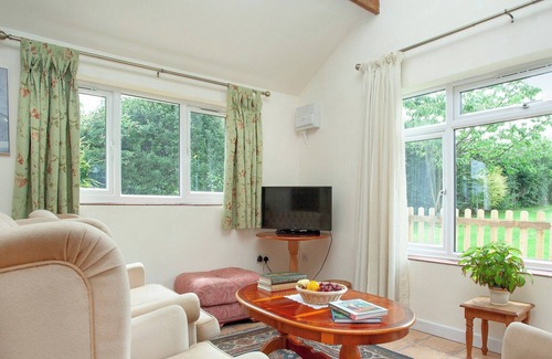 Hemyock Cottage | 2 bedroom accommodation in Hemyock, near Wellington