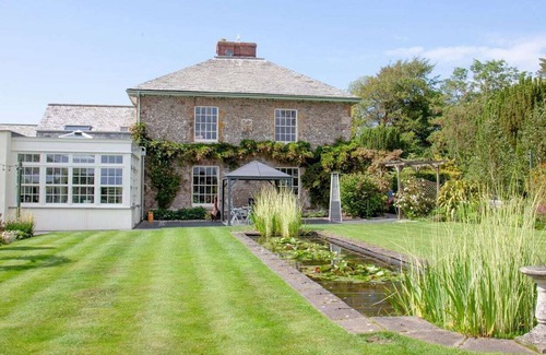 Holsworthy Cottage | 2 bedroom accommodation in Bridgerule, near Bude