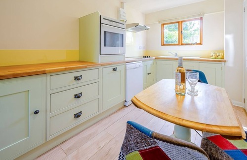 Leominster Cottage | 2 bedroom accommodation in Kingsland, near Leominster