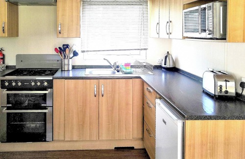 Penrhyndeudraeth Cottage | 2 bedroom accommodation in Porthmadog