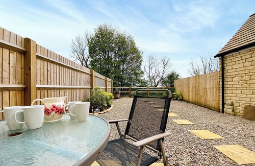 Hawkesbury Upton Cottage | 2 bedroom accommodation in Hawkesbury Upton, Badminton