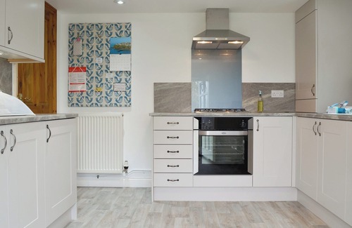 Brazzacott Cottage | 2 bedroom accommodation in North Petherwin, near Launceston