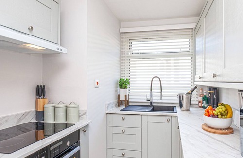 Dartmouth Cabin | 2 bedroom accommodation in Dartmouth