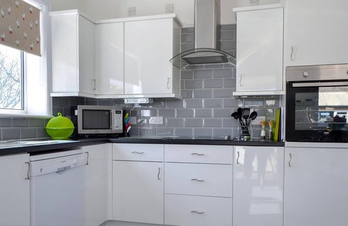Driffield Cottage | 2 bedroom accommodation in North Frodingham, near Driffield
