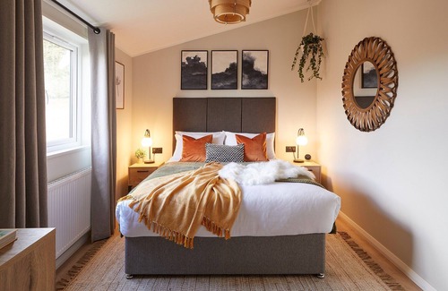 Ellesmere Cabin | 2 bedroom accommodation in Ellesmere