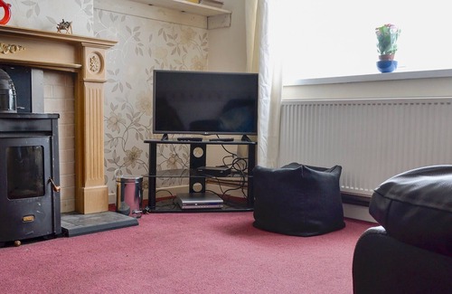 Huntley Cottage | 2 bedroom accommodation in Huntley, near Gloucester