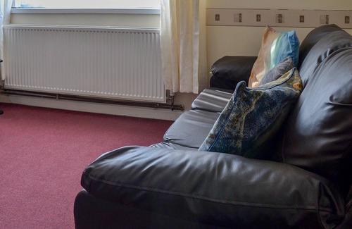 Huntley Cottage | 2 bedroom accommodation in Huntley, near Gloucester