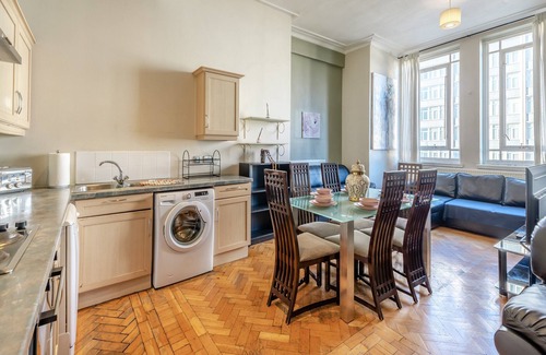 Liverpool City Centre Cottage | 2 bedroom accommodation in Liverpool