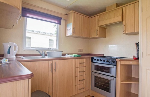 Llanllwchaiarn House | 2 bedroom accommodation in Cross Inn, Nr New Quay