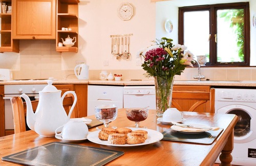 Okehampton Cottage | 2 bedroom accommodation in Bridestowe, near Okehampton