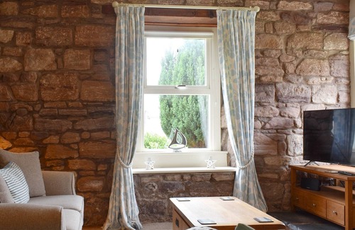 North Sunderland Cottage | 2 bedroom accommodation in North Sunderland, Seahouses