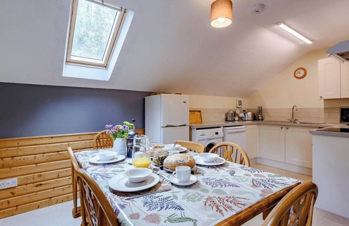 Westleigh Ski Chalet | 2 bedroom accommodation in Webbery, Bideford