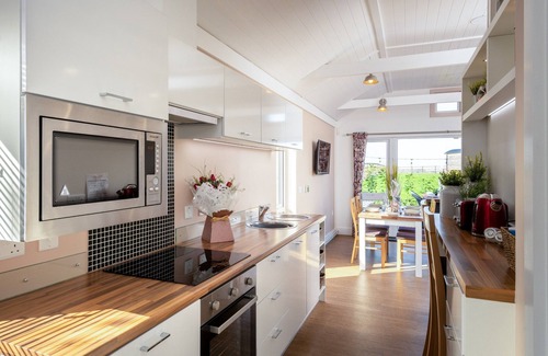 Wichenford Cottage | 2 bedroom accommodation in Ockeridge, Worcester