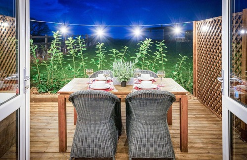 Wichenford Cottage | 2 bedroom accommodation in Ockeridge, Worcester