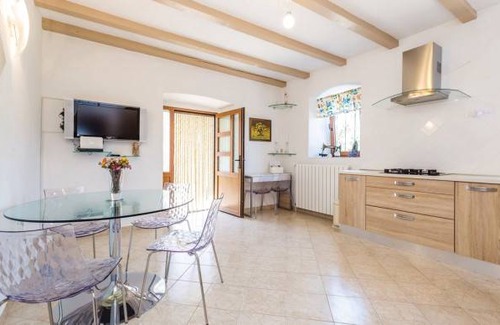 Jusici House | 2 bedroom accommodation in Jurdani