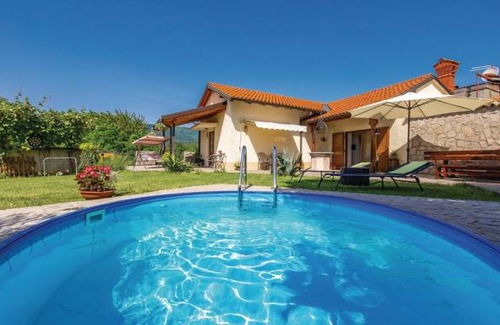 Jusici House | 2 bedroom accommodation in Jurdani