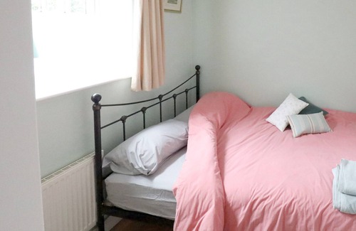 Abingdon Cottage | 2 bedroom accommodation in Abingdon-on-Thames, near Oxford