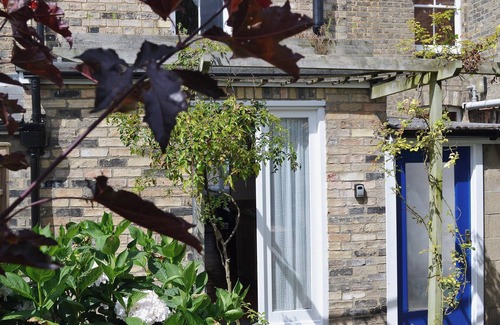 Cambridge Cottage | 2 bedroom accommodation in Cambridge