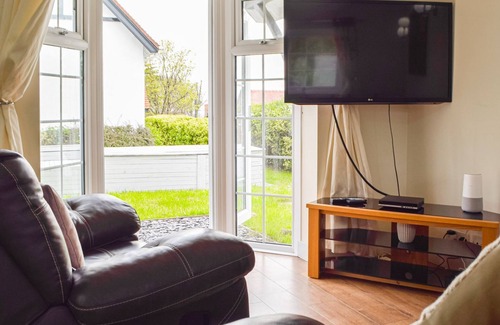 Aberporth Cottage | 2 bedroom accommodation in Aberporth, near Llangrannog