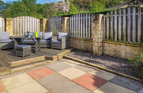 Sutton Cottage | 2 bedroom accommodation in Sutton-In-Craven, near Skipton