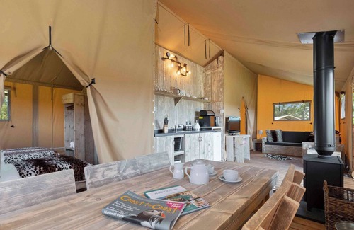 Narberth RV Rental | 2 bedroom accommodation in Narberth