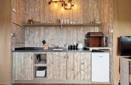 Narberth RV Rental | 2 bedroom accommodation in Narberth