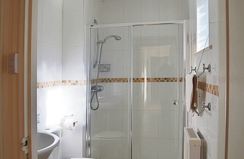 Paignton Cottage | 2 bedroom accommodation in Collaton St Mary, near Paignton