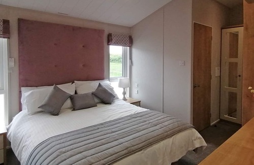 Pershore House | 2 bedroom accommodation in Pershore, Nr Worcester