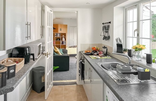 Plymouth Apartment | 2 bedroom accommodation in Plymouth